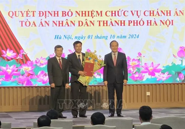 Hà Nội có tân Chánh án Tòa án nhân dân thành phố - Ảnh 1.