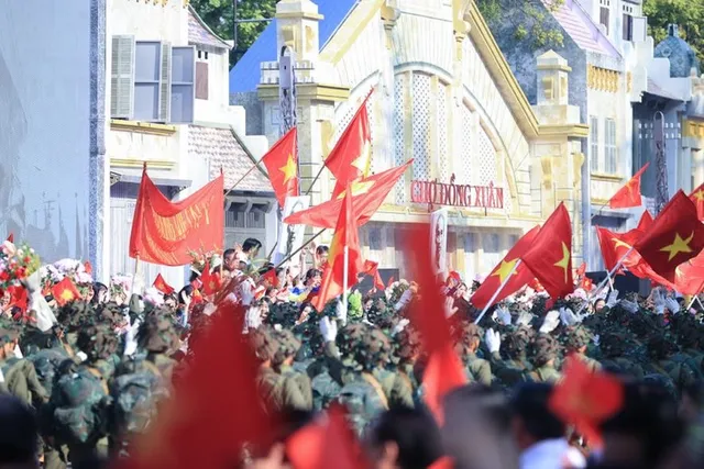 Thủ tướng Phạm Minh Chính dự “Ngày hội Văn hóa vì hòa bình” tại Hà Nội - Ảnh 15.