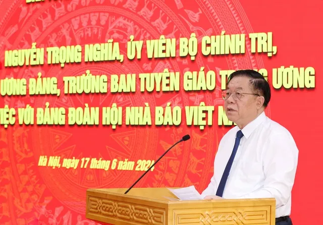 Báo chí tiếp tục giữ vững, củng cố vai trò là kênh thông tin chính thống, chính xác, kịp thời - Ảnh 1.