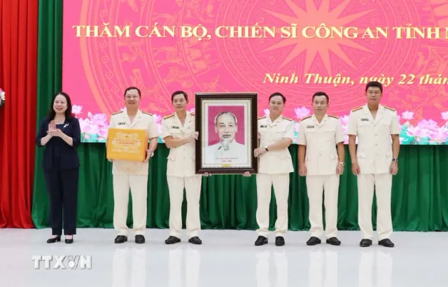 Phó Chủ tịch nước Võ Thị Ánh Xuân thăm và làm việc tại Ninh Thuận - Ảnh 2.