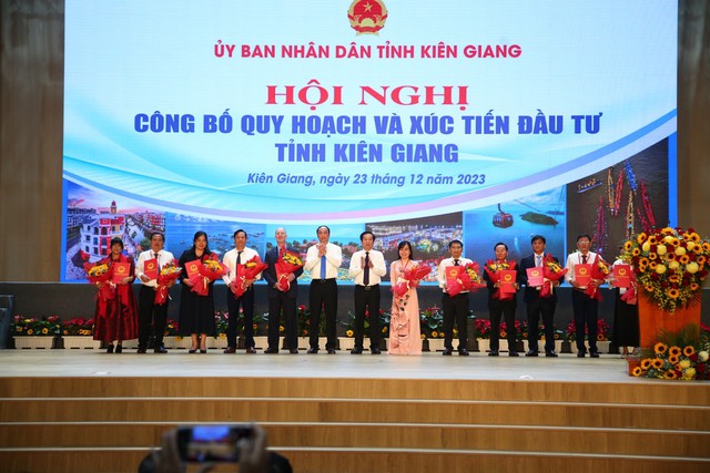 Phó Thủ tướng Trần Lưu Quang dự Công bố quy hoạch tỉnh Kiên Giang - Ảnh 4.