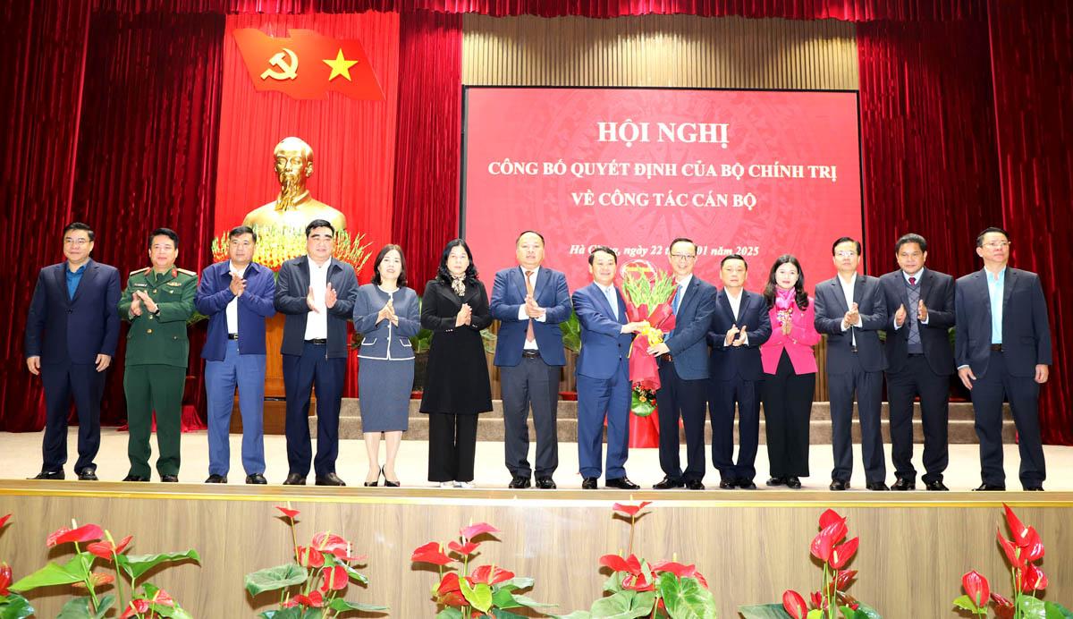 Ông Hầu A Lềnh giữ chức Bí thư Tỉnh ủy Hà Giang - Ảnh 3.