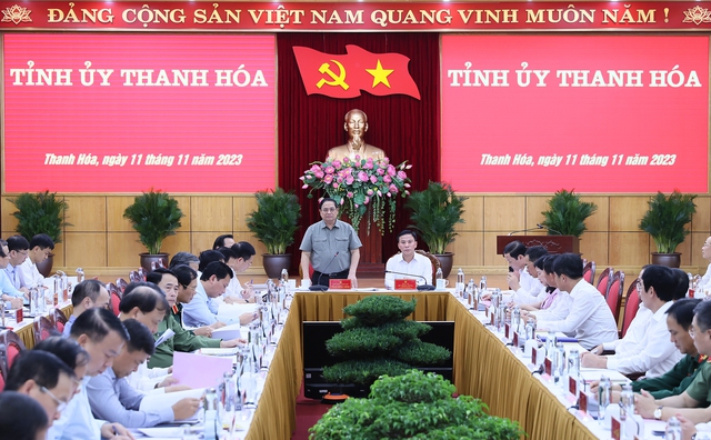 Thủ tướng Phạm Minh Chính làm việc với Ban Thường vụ Tỉnh ủy Thanh Hóa - Ảnh 2.